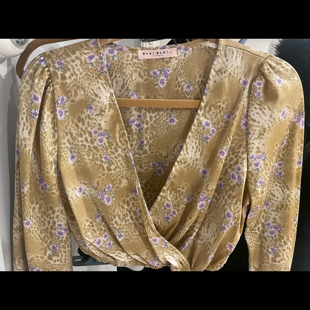 Crop top - Picture 2 of 2